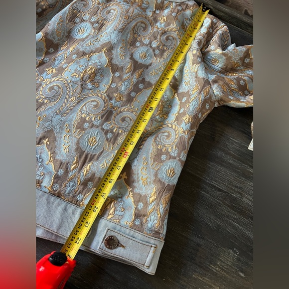 SANDRO PARIS. SZ 34 gorgeous large motif , and denim. Mixed texture - Picture 3 of 11